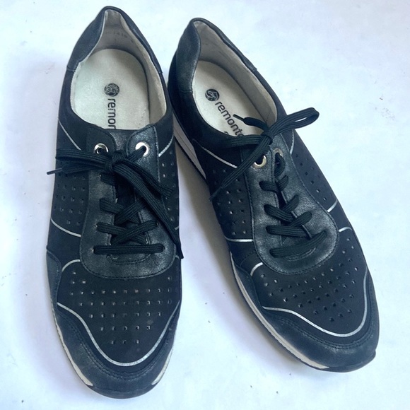 Remonte Soft Leather Sneakers - Picture 4 of 14